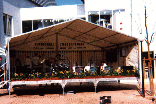 Bühnen Bossert-Zelte